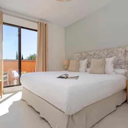 Genteel Costa De Nagueles Apartment Marbella