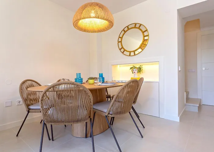 Genteel Costa De Nagueles Appartement